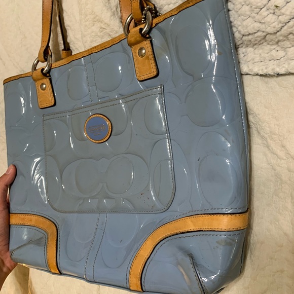 Vintage Coach Purse ** broken strap** - Picture 2 of 10